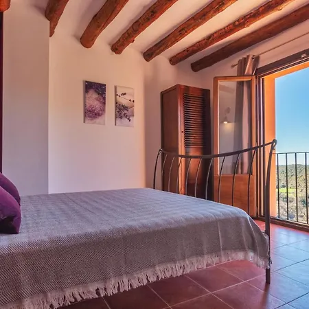 Rural La Sal * Naval